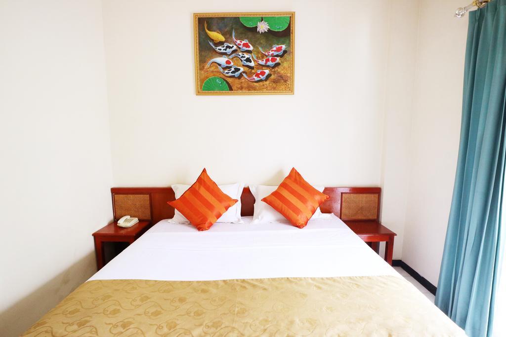 Hotel Pasah Asi Surabaya Exterior photo